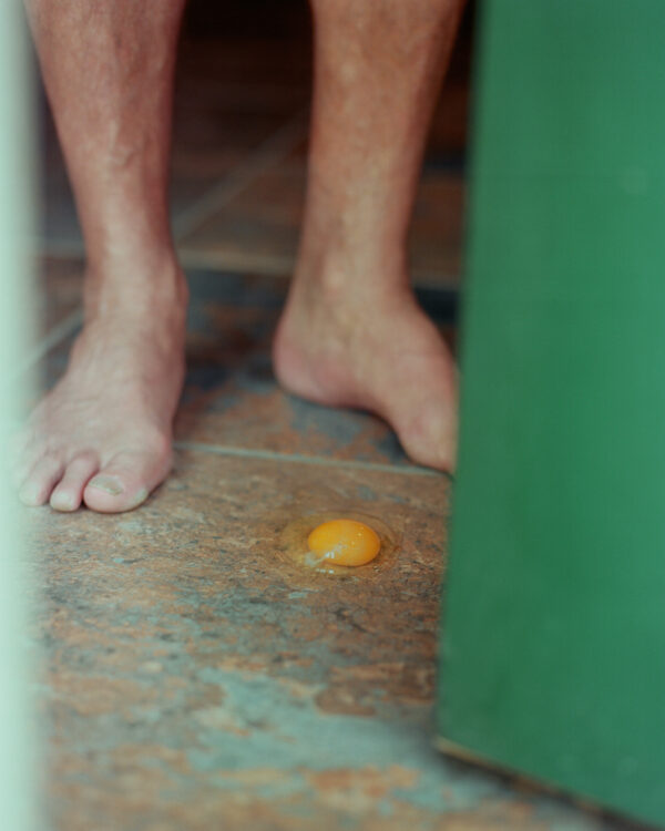  - Image 2 of 6